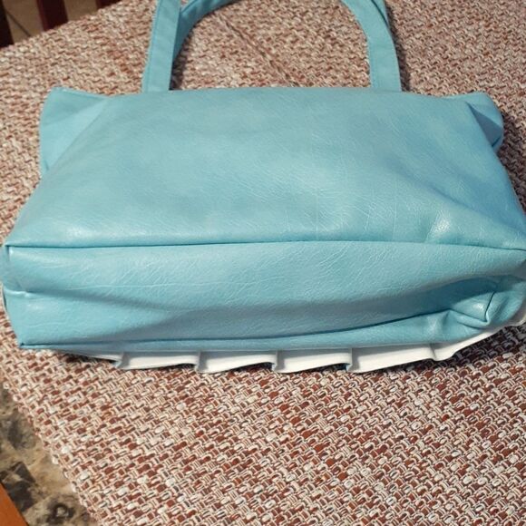 New Two New Purses Light Blue With Silver Embellishments Women's New With Tags - Picture 3 of 9